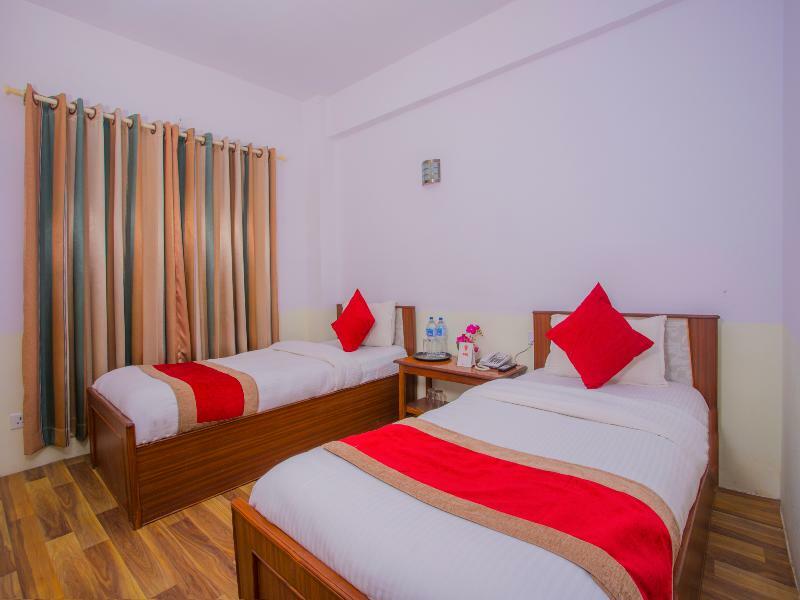 Oyo 255 White Zambala Hotel Kathmandu Bagian luar foto